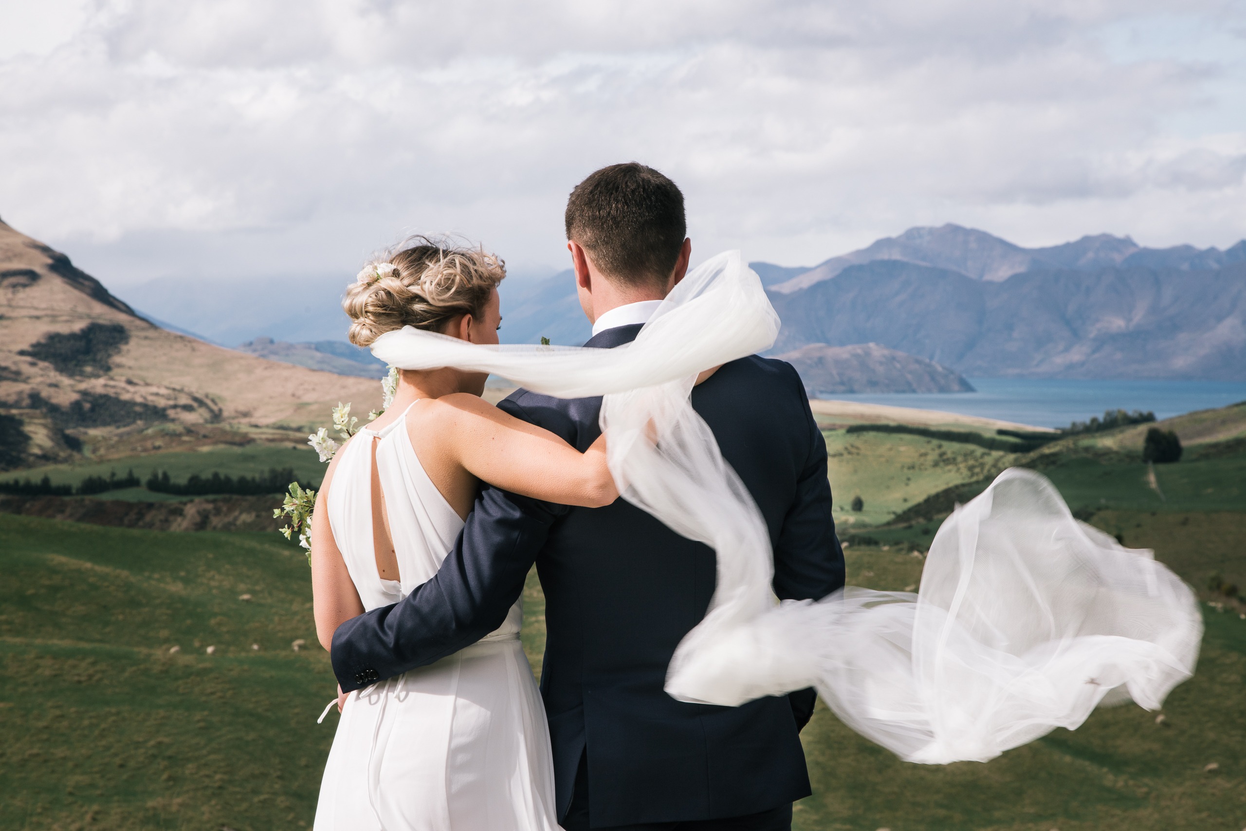 Top 10 Essential Questions to Ask Your Wedding Photographer Before Booking