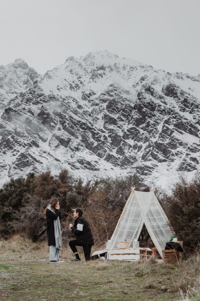 engagement photographer