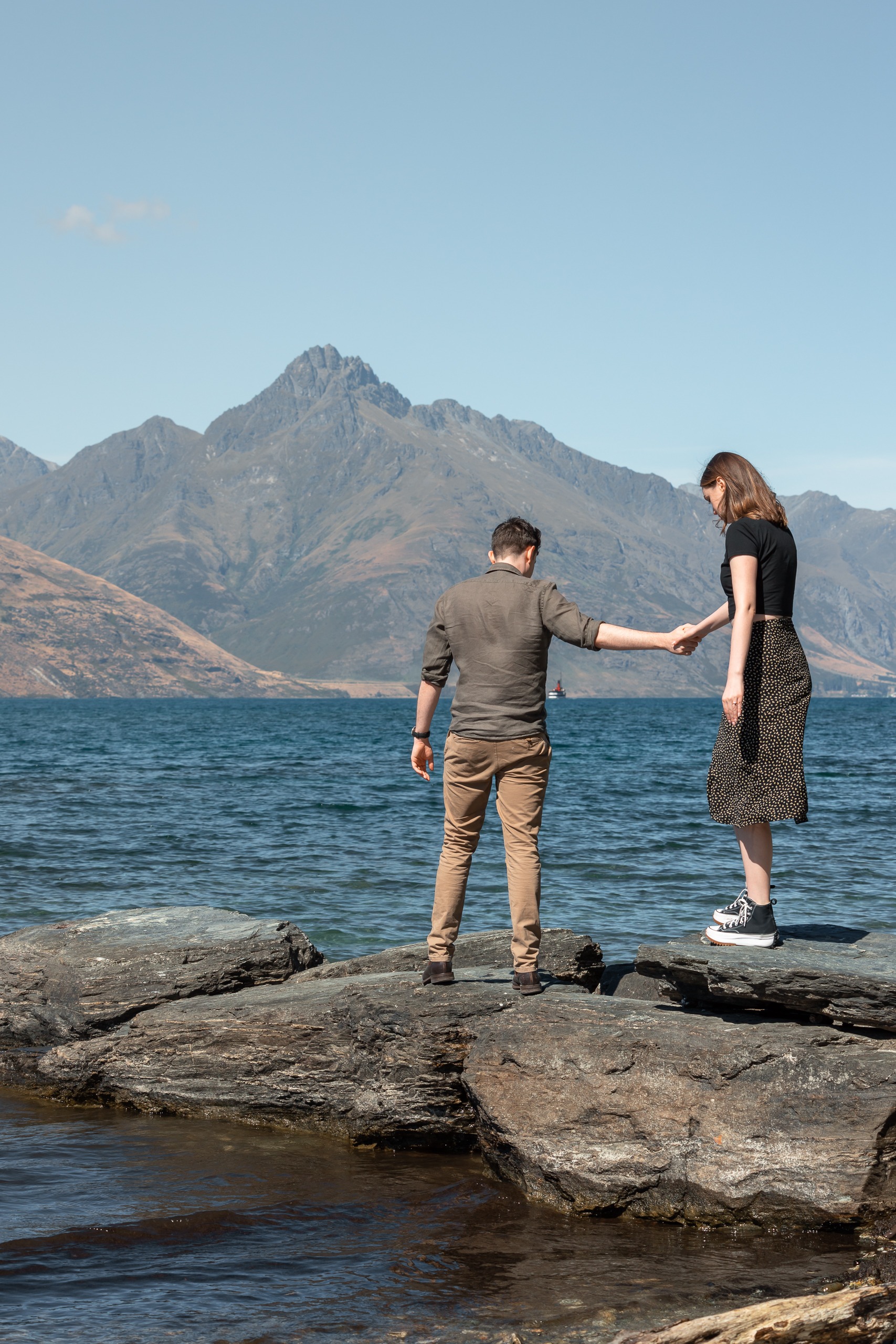 queenstown engagement photographer