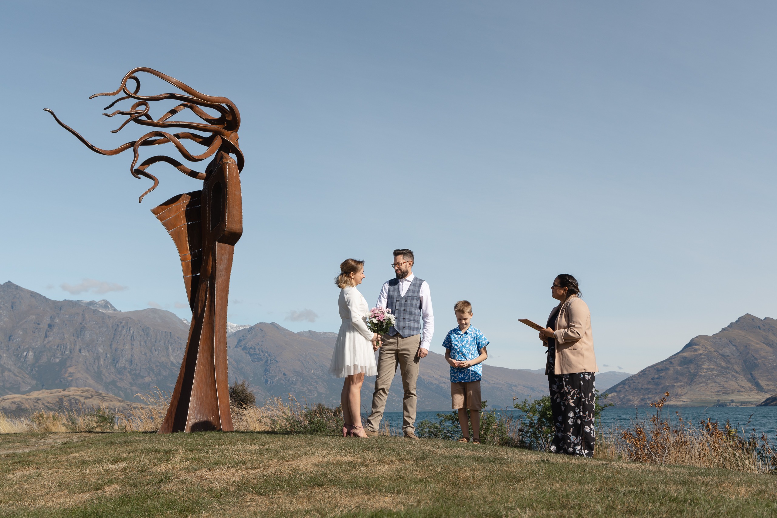 New Zealand wedding photographer