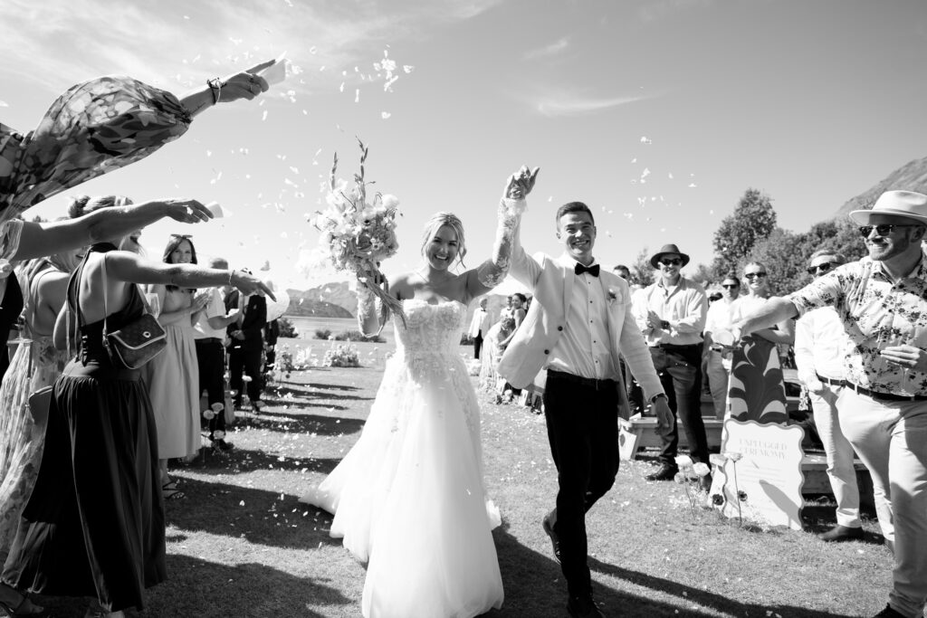 Wedding timeline tips